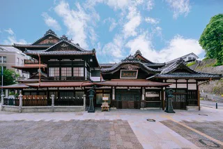 Hotel Patio Dogo 숙박할 만할까? 도고 온천 본관이 바로 앞, 하지만 관내 공용 대욕장은 없다
