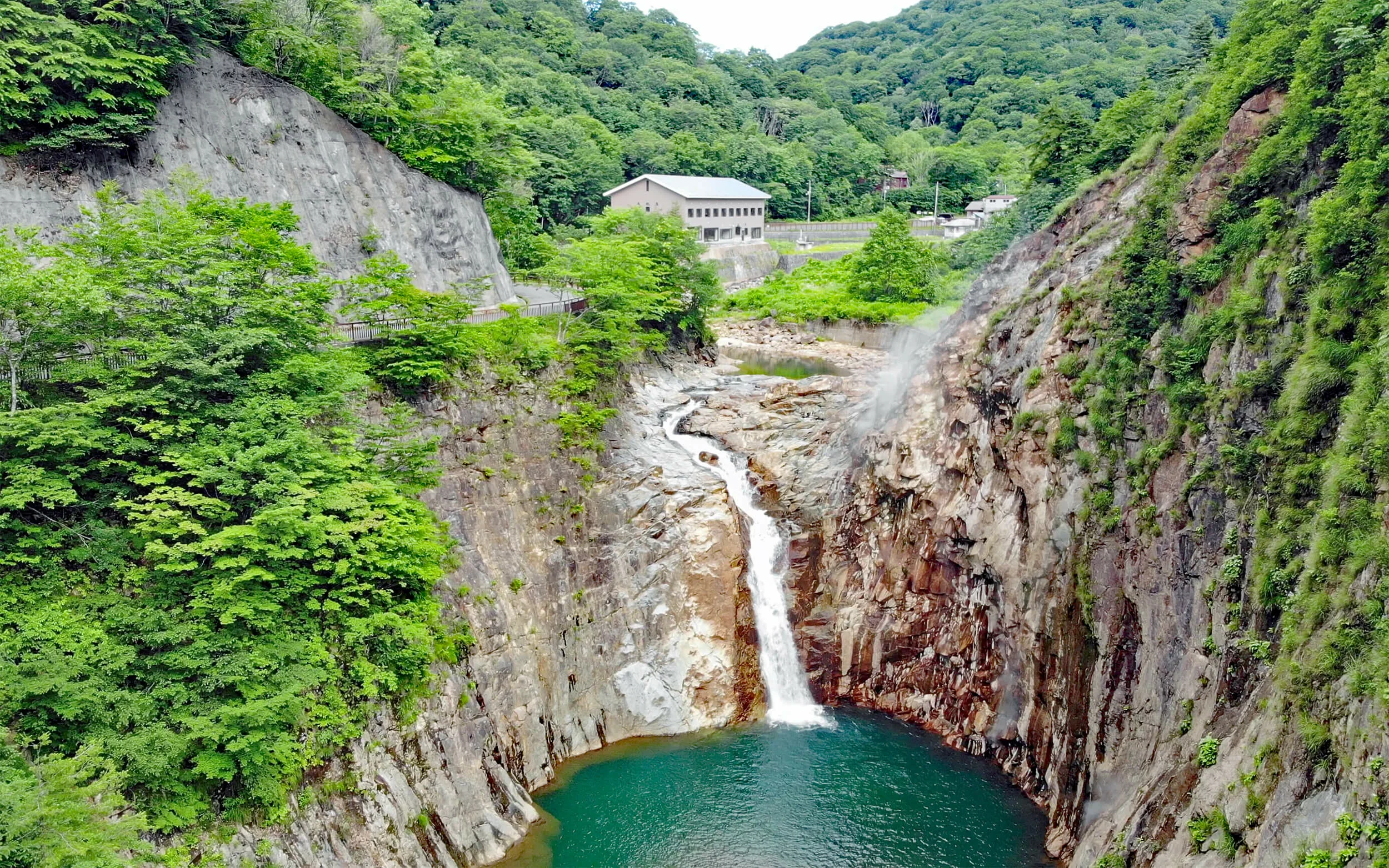 다키노우에 온천 류칸소