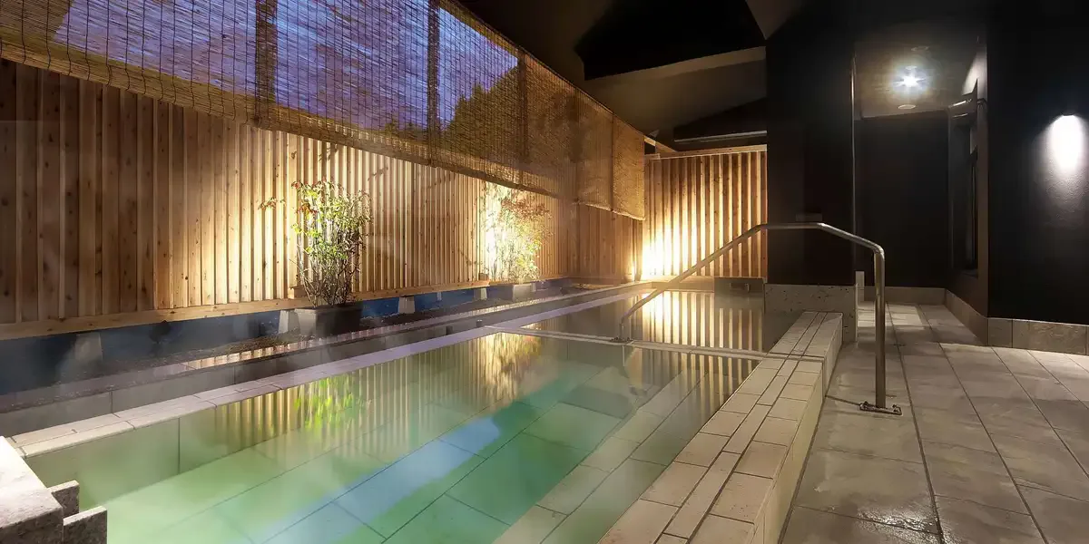 쿠사츠 Hotel 1913에서 묵을 만할까? 두 원천, 개인 전세 3곳과 온천 객실 고르는 법