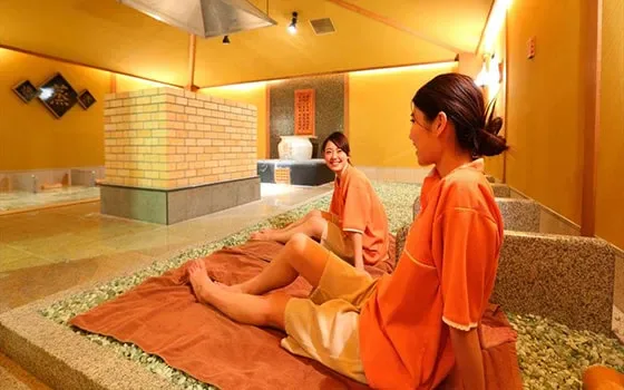 이용 안내|【공식】이부스키 코코로노유(가고시마·이부스키/동방 온천 시설)|이부스키 온천 마을에서 인기 있는 당일치기 온천을 갖춘 온천 가기 좋은 날