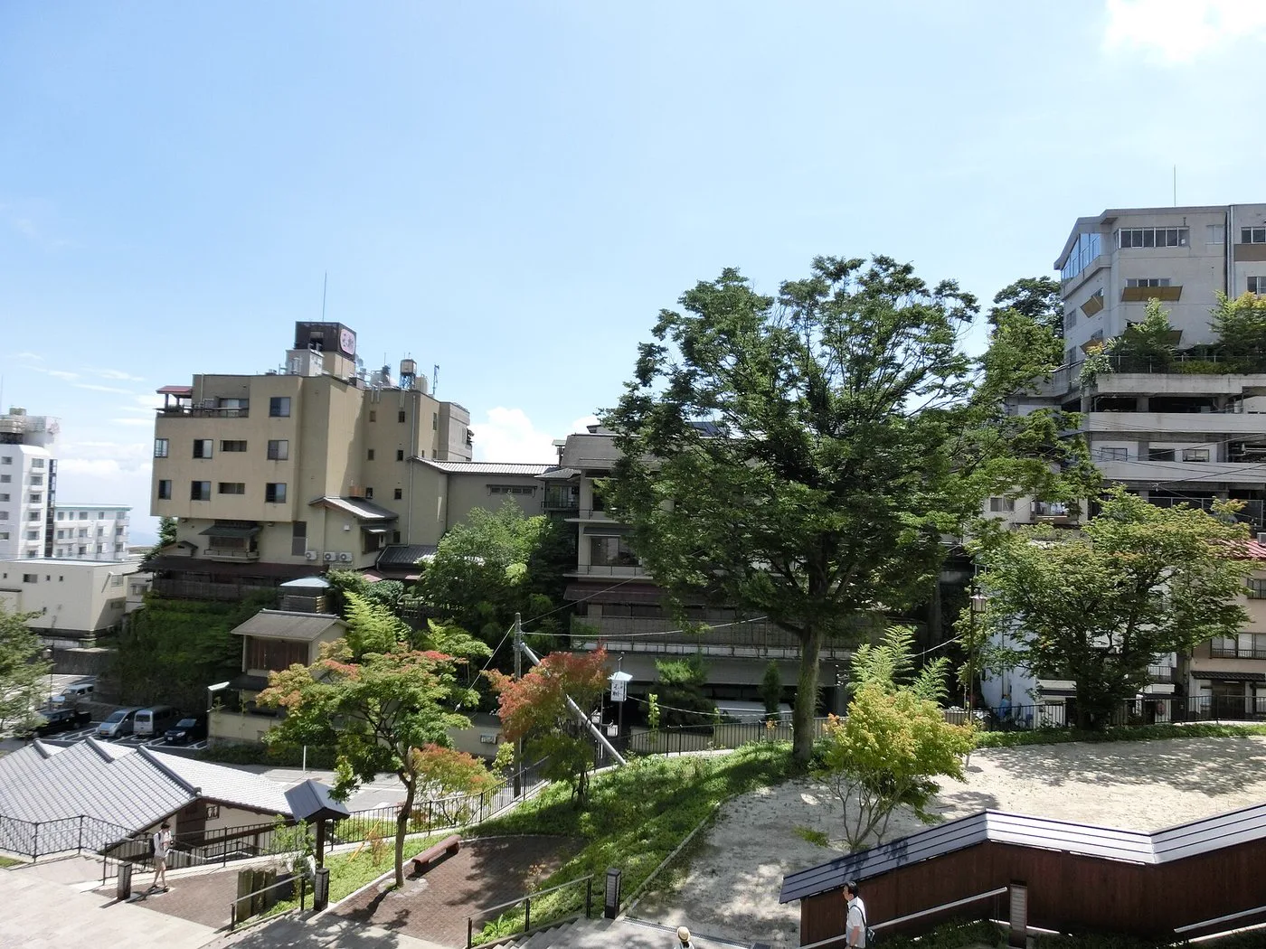 쓰키오카 온천 객실 내 욕조, 대중 욕장과 가이세키 당일치기 어떻게 고를까? 숙박 상품 세 가지 비교